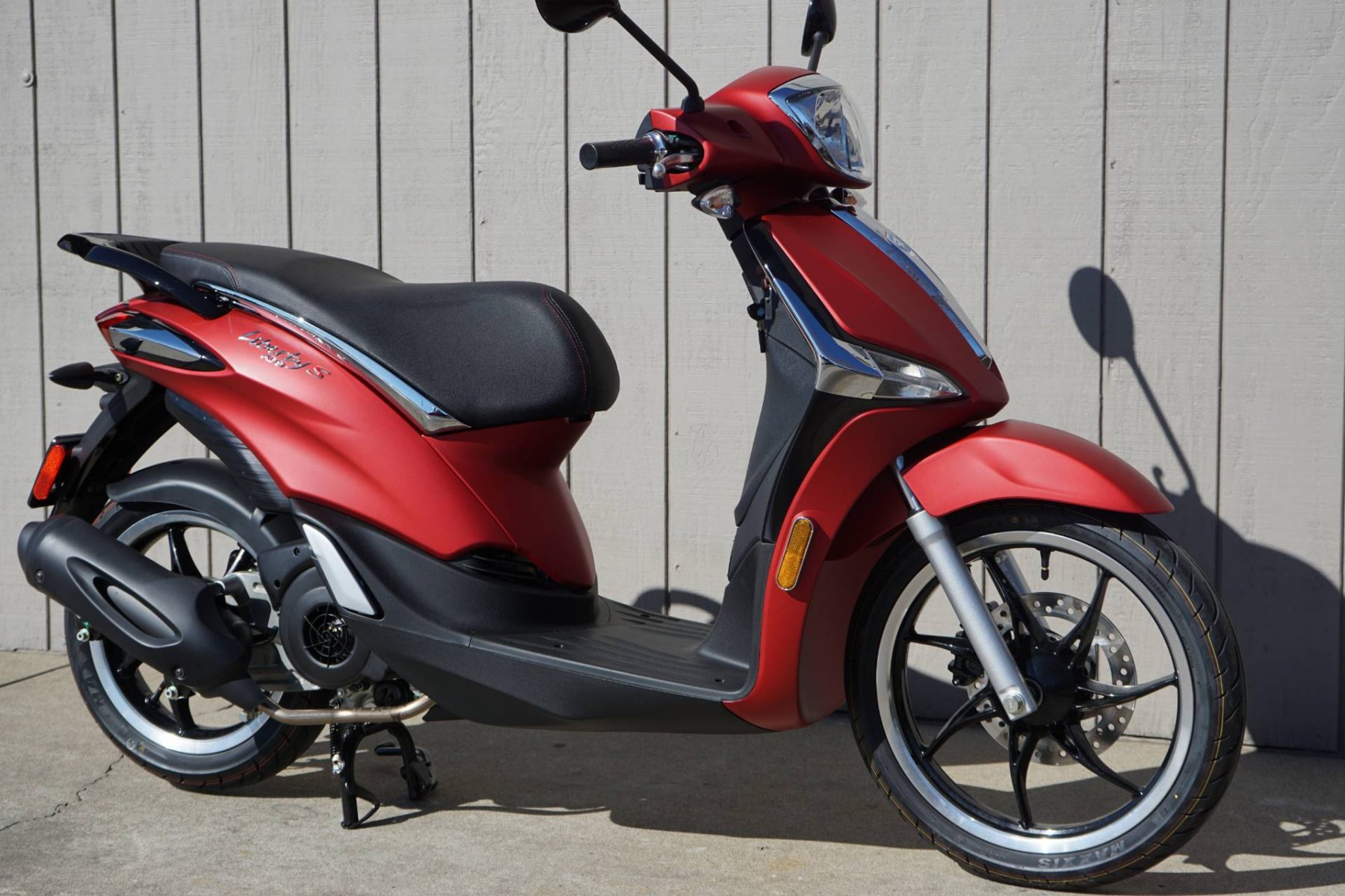 Piaggio Liberty S 150 2019 Motorcycles Photos Video Specs Reviews