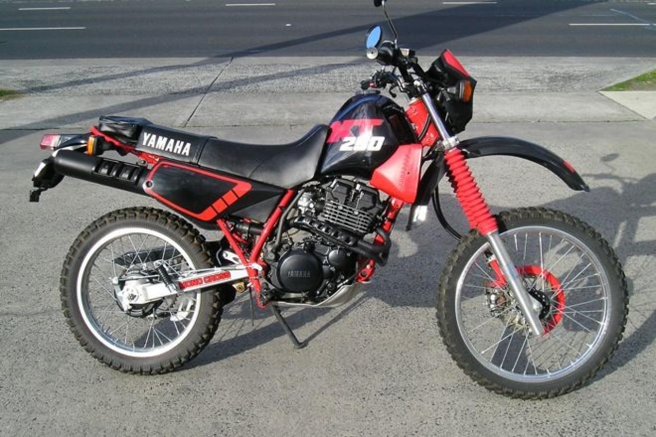 РњРѕС‚РѕС†РёРєР» Yamaha xt250