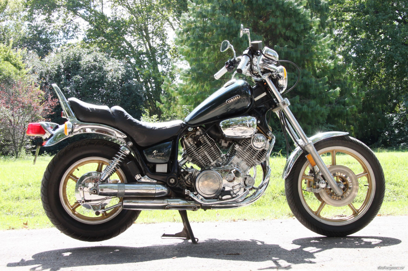 Yamaha XV 750 Virago