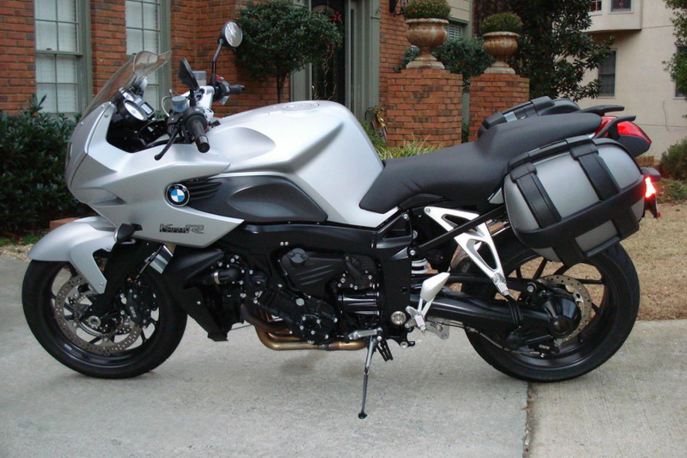 BMW k1200r