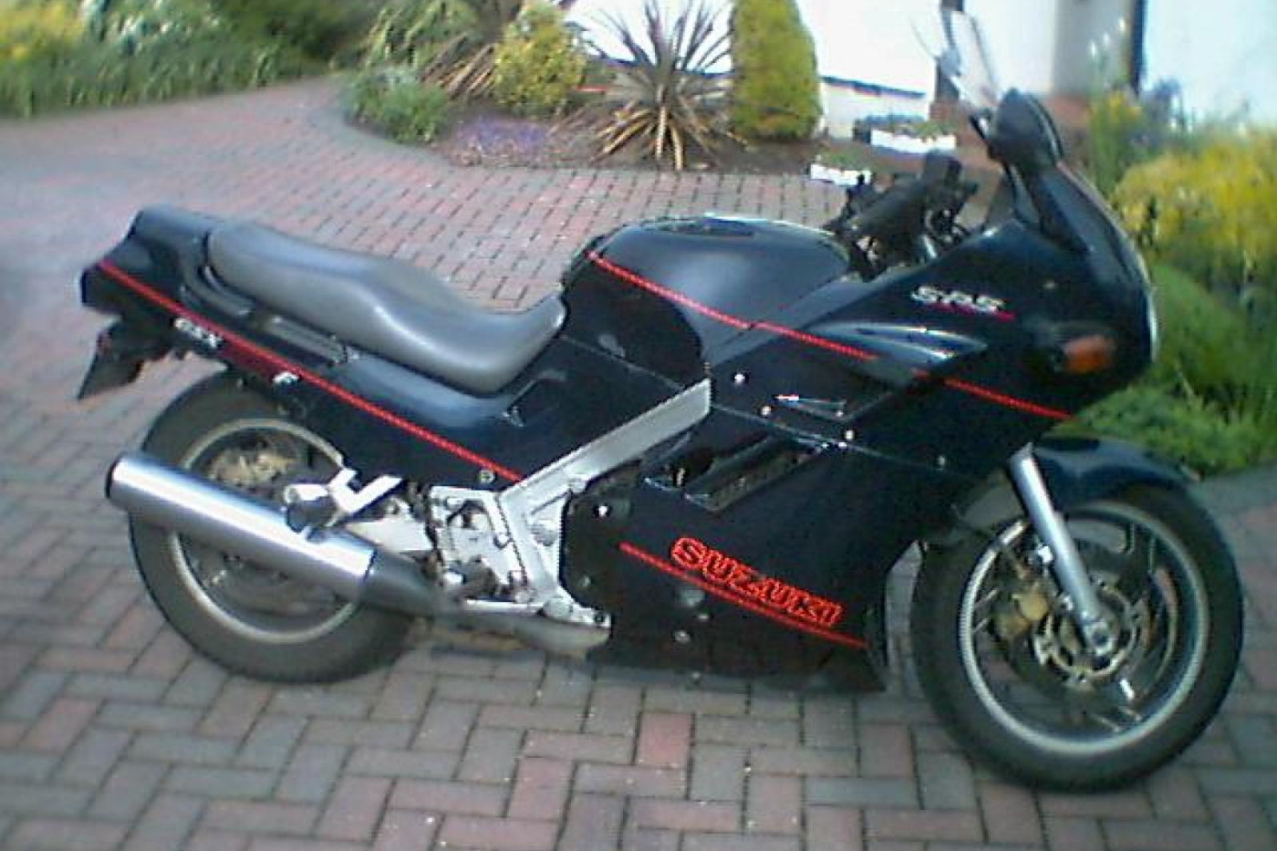 Suzuki gsx1100s Katana