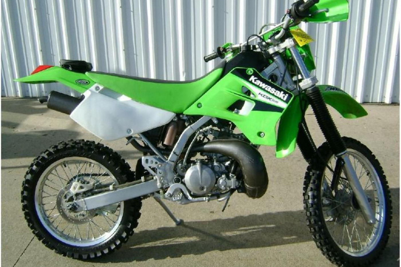 Kawasaki KDX 200 для эндуро