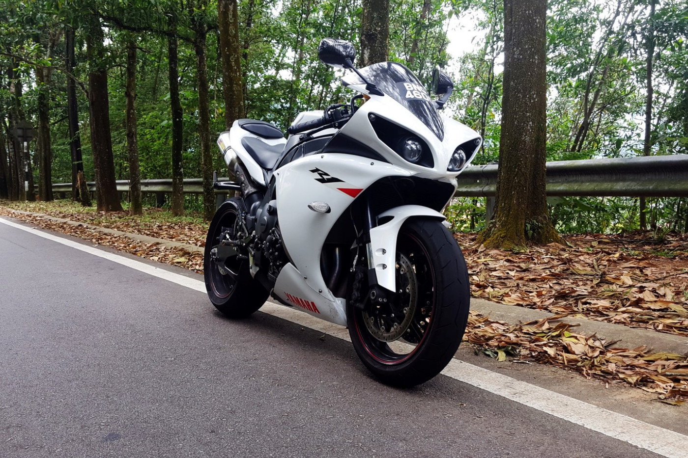 Yamaha YZF r8