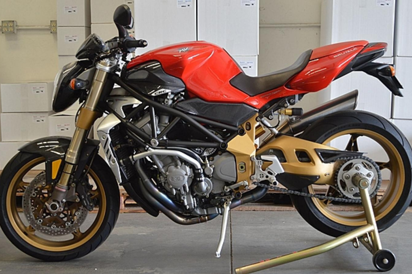 MV Agusta brutale f4