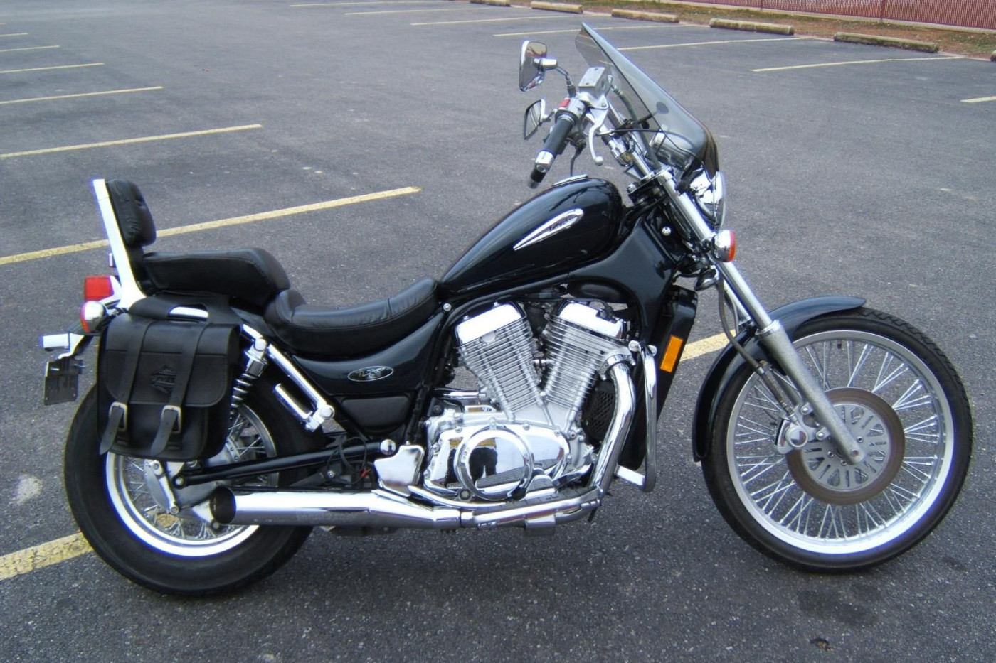 Suzuki Intruder