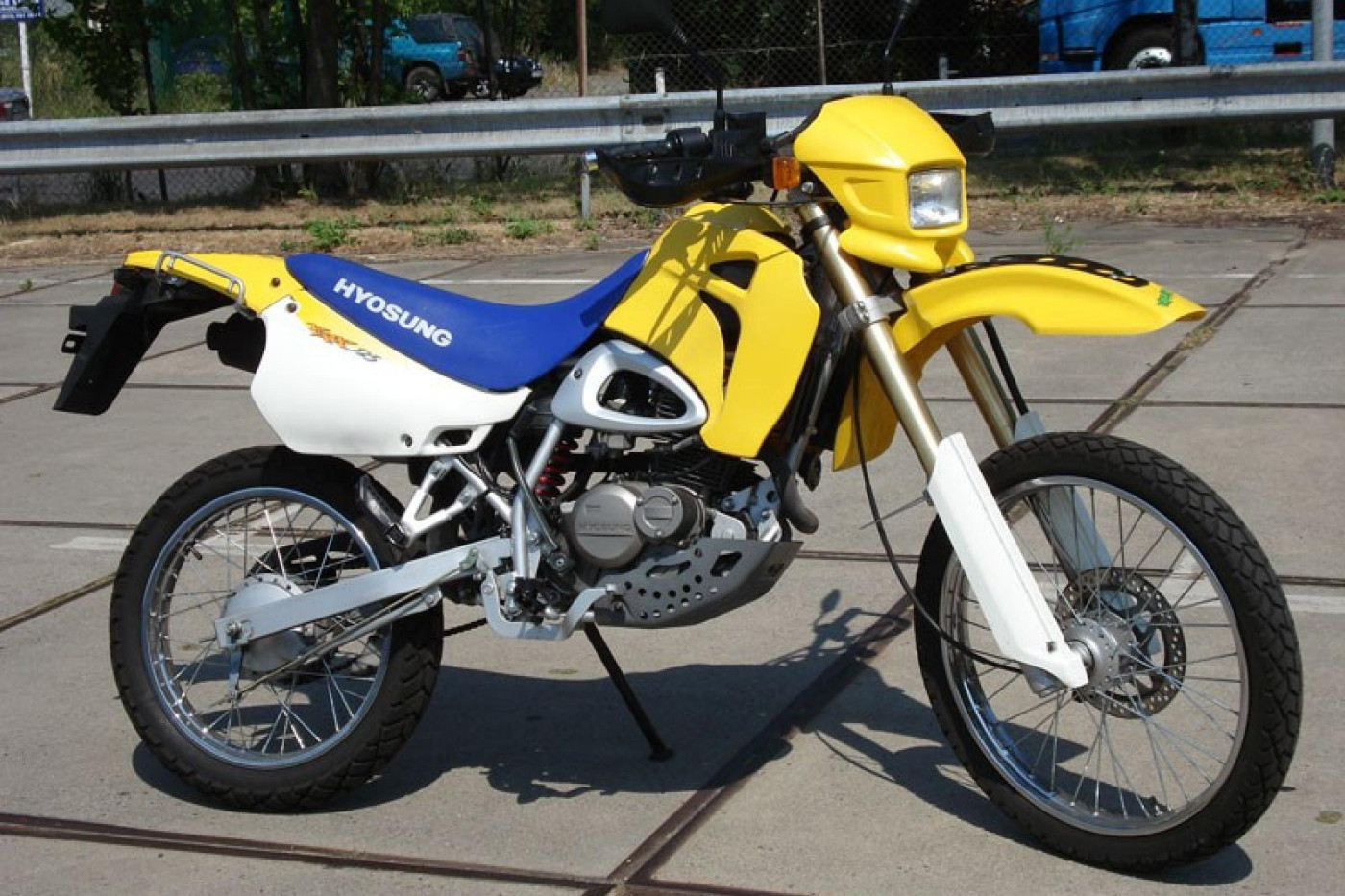 Hyosung эндуро 125