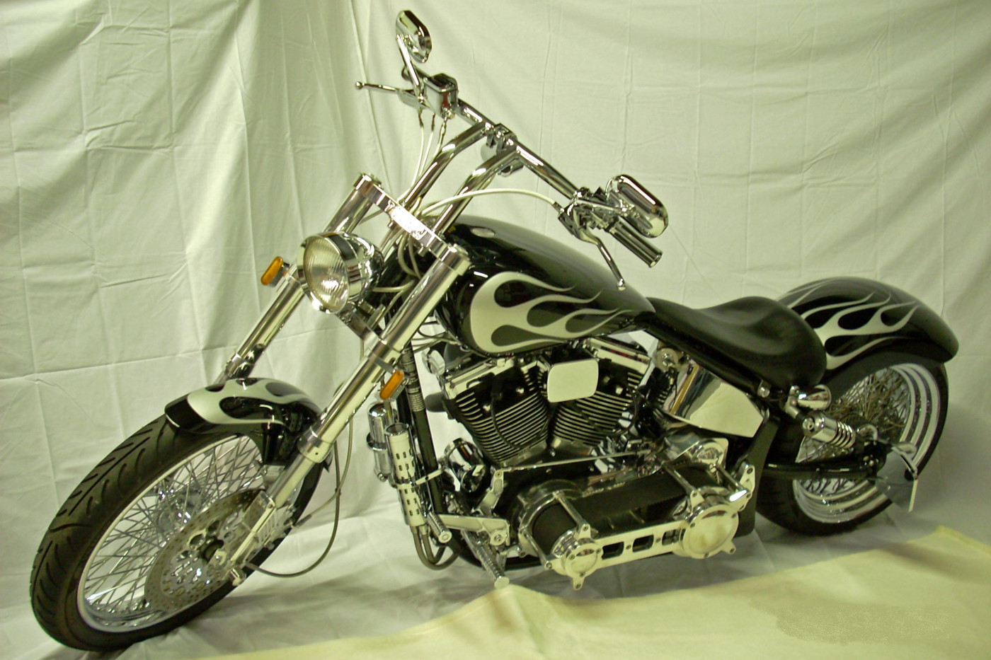 2006 Titan Radical rigid Chopper