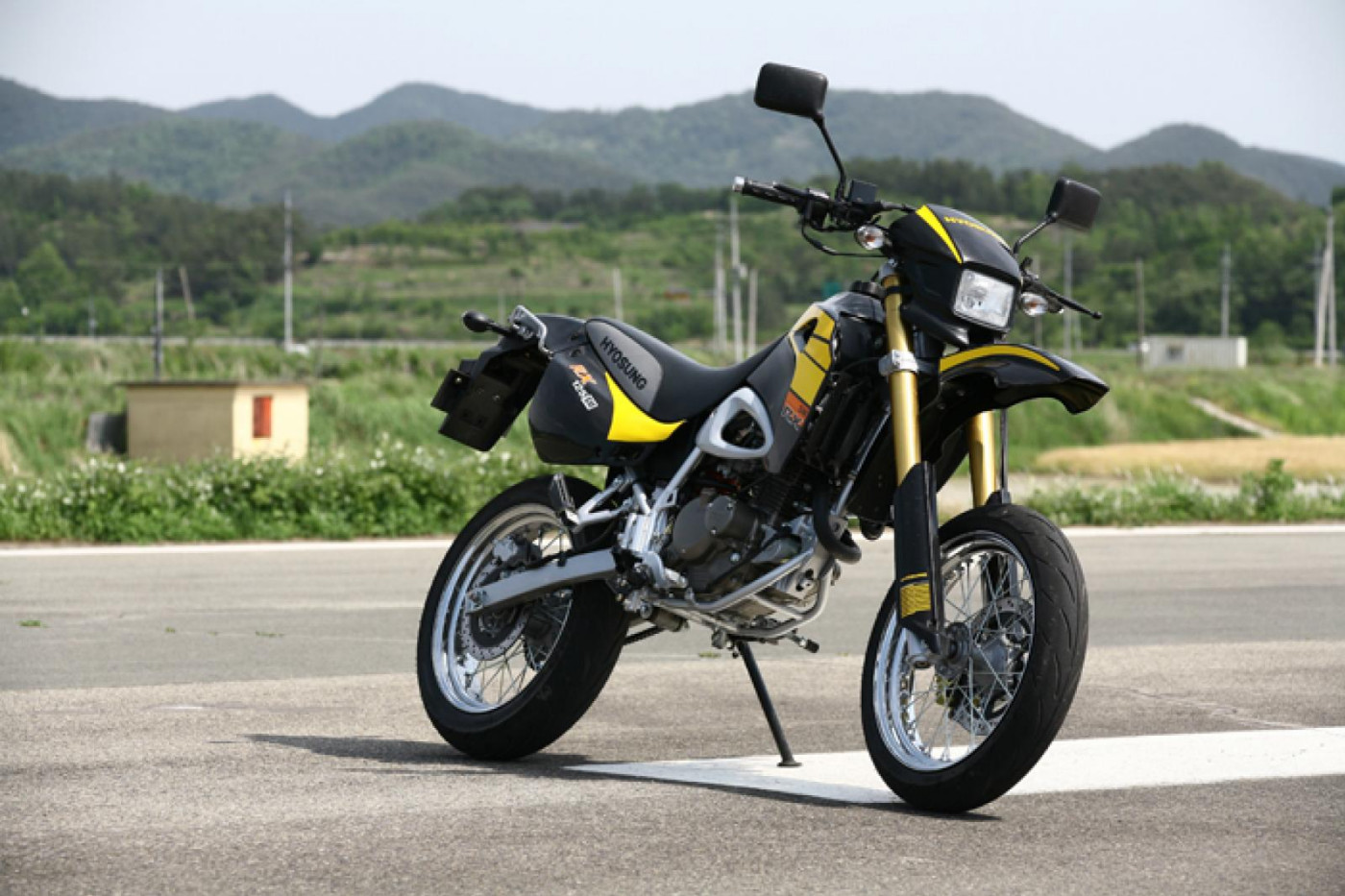 Hyosung эндуро 125