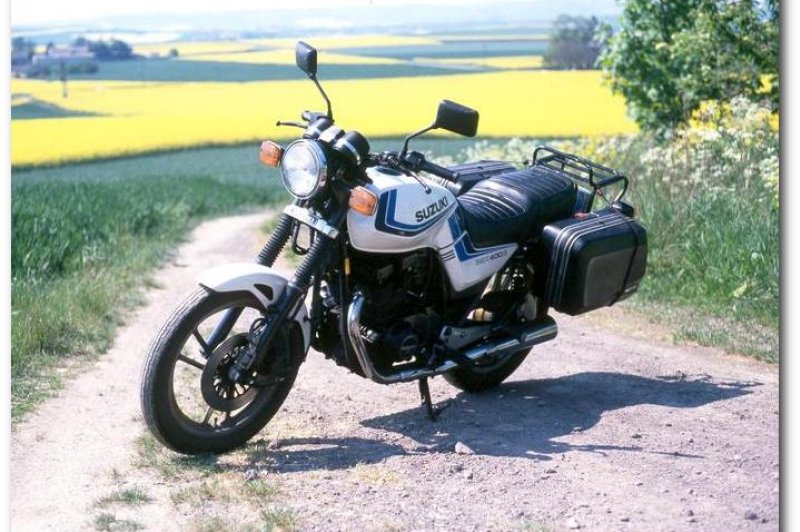 Suzuki GSX 400 E Motorcycles - Photos, Video, Specs, Reviews
