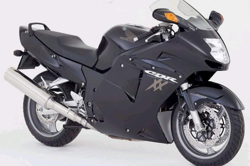 Honda CBR 1100 XX Super Blackbird: фото, характеристики, история