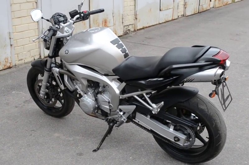 2005 Yamaha FZ6 specifications and pictures