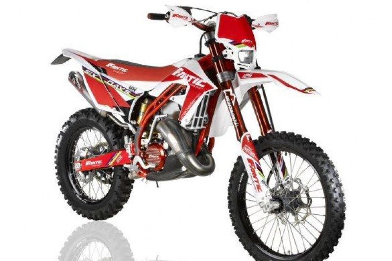 Yamaha YZ85LW, 2014 Motorcycles - Photos, Video, Specs, Reviews