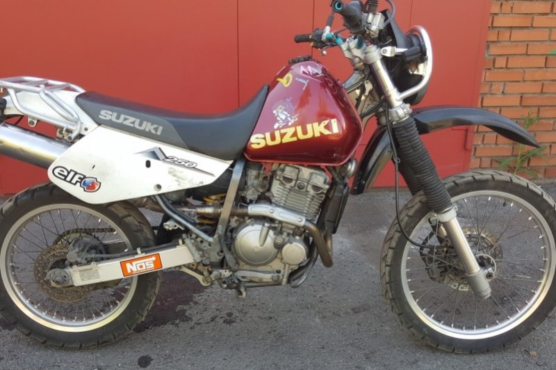 Suzuki Djebel 250 XC, 2002 Motorcycles - Photos, Video, Specs