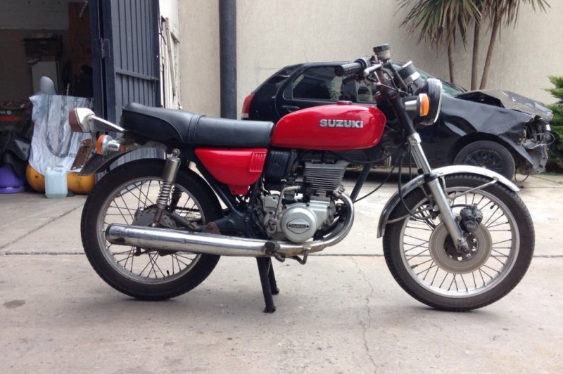 Kawasaki KH 125, 1977 Motorcycles - Photos, Video, Specs, Reviews