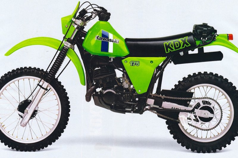 Kawasaki KE 125, 1976 Motorcycles - Photos, Video, Specs, Reviews | Bike.Net