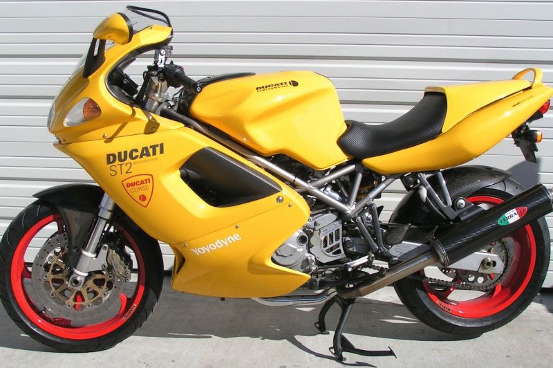 Ducati ST2 Motorcycles - Photos, Video, Specs, Reviews | Bike.Net