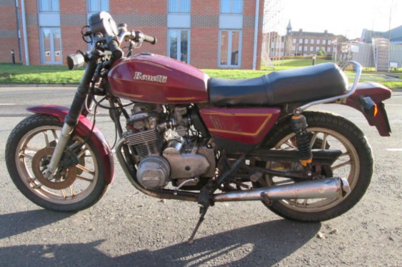 Kawasaki Z 550 GT, 1983 Motorcycles - Photos, Video, Specs