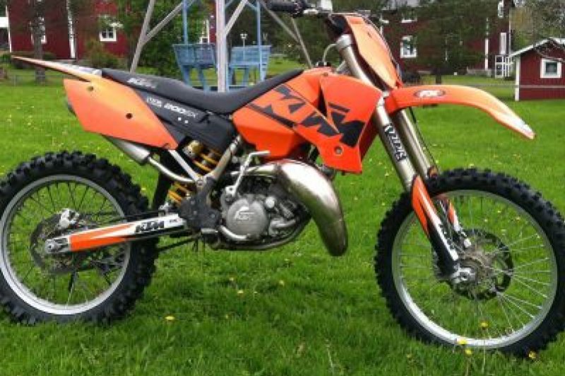 KTM 200 SX: фото, характеристики 
