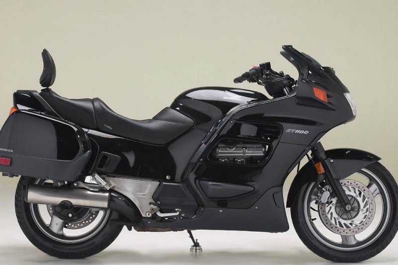 1998 honda deals st1100