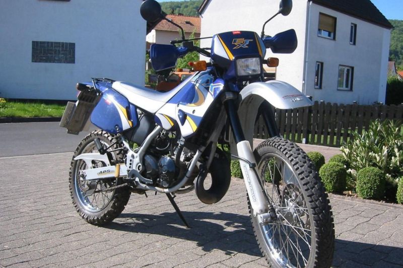 バイク　125 Sachs Enduro ZX125 2011