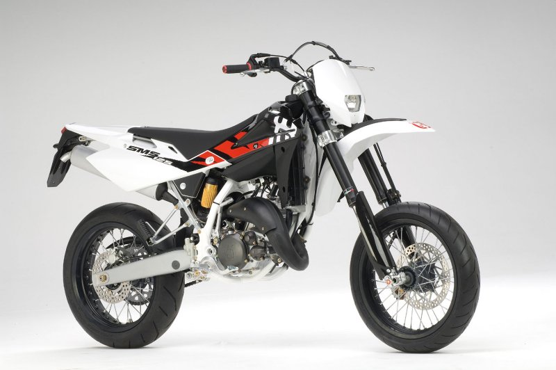 Honda XR 230 Motard Motorcycles - Photos, Video, Specs, Reviews