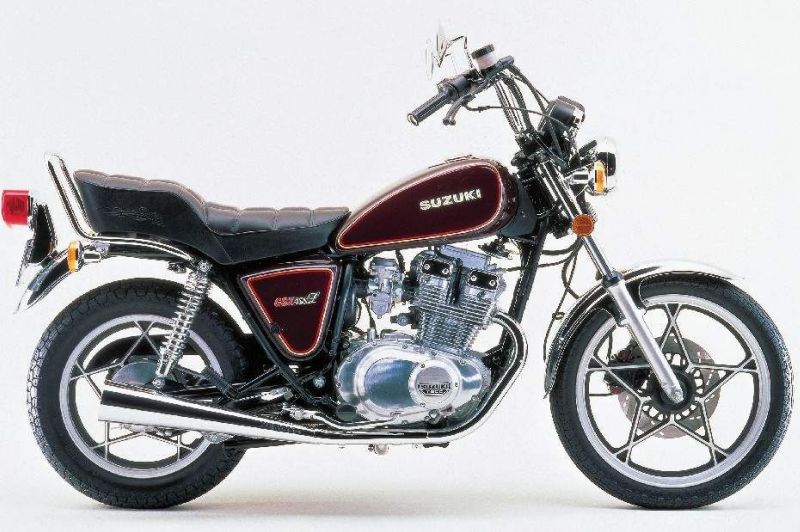 Suzuki GSX 400 L Motorcycles - Photos, Video, Specs, Reviews