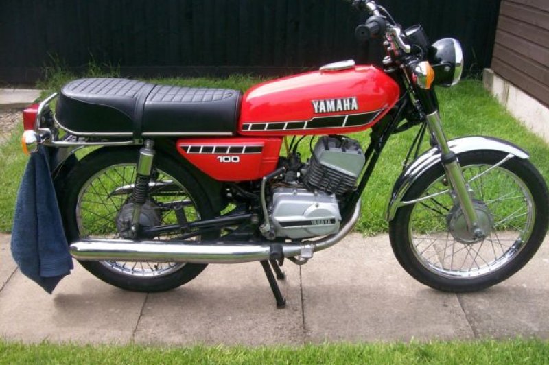 Yamaha RS 100 Motorcycles - Photos, Video, Specs, Reviews | Bike.Net