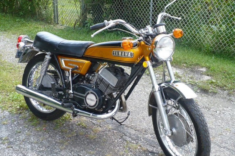 カシワギ Kawasaki Z 1000 LTD, 1983 Motorcycles - Photos, Video, Specs