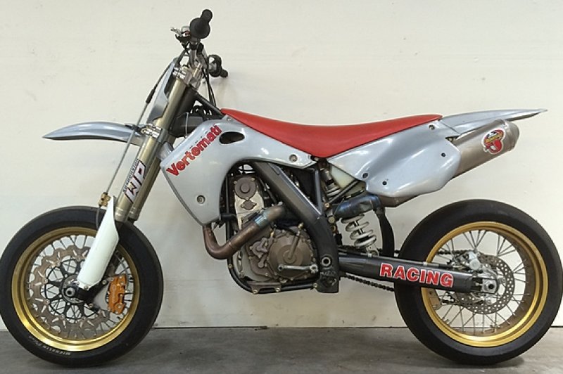 Hyosung RX 125 SM Motorcycles - Photos, Video, Specs, Reviews