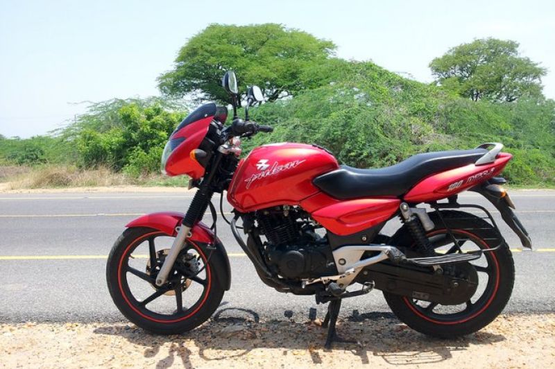 Bajaj pulsar 180 фото