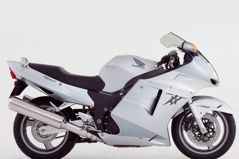 Honda CBR 1100 XX Super Blackbird Motorcycles - Photos, Video