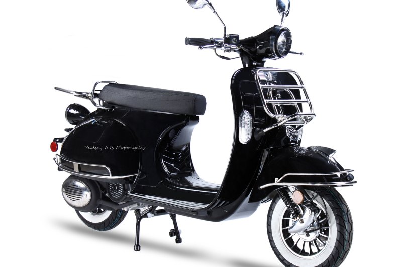 Adiva R125, 2011 Motorcycles - Photos, Video, Specs, Reviews