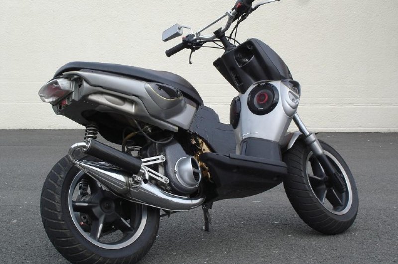 EU YAMAHA MBK STUNT 50cc 2スト MBK Stunt Scooter Scottish Graphic Kit Black - Kutvek Kit Graphik