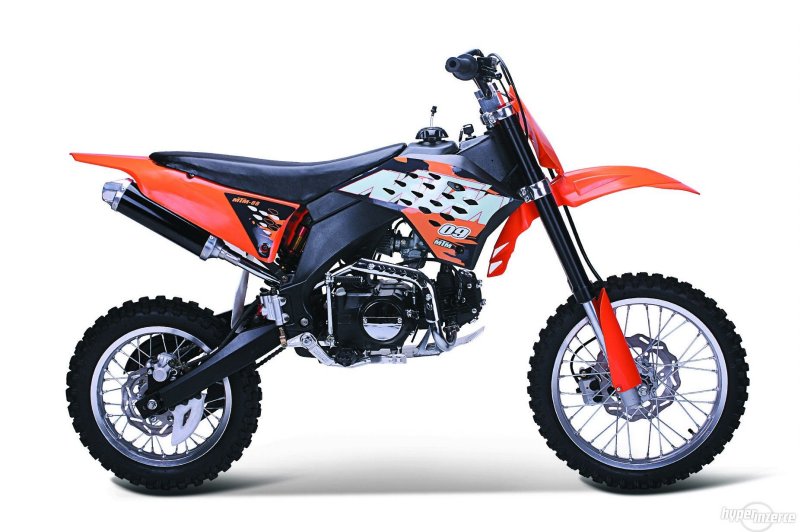 Hyosung RT125D, 2013 Motorcycles - Photos, Video, Specs, Reviews