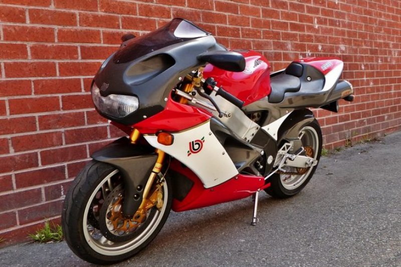 カドカワ Kawasaki Ninja ZX-6R 636, 2014: фото, характеристики