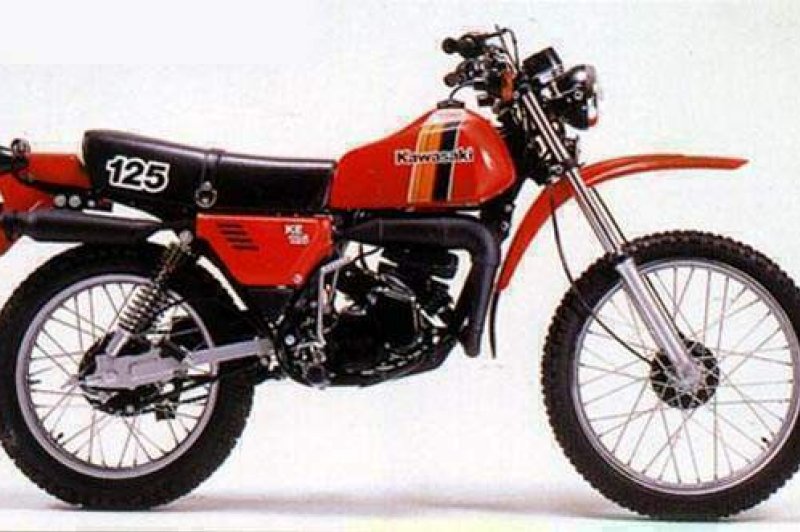 Kawasaki KE 125, 1982 Motorcycles - Photos, Video, Specs, Reviews