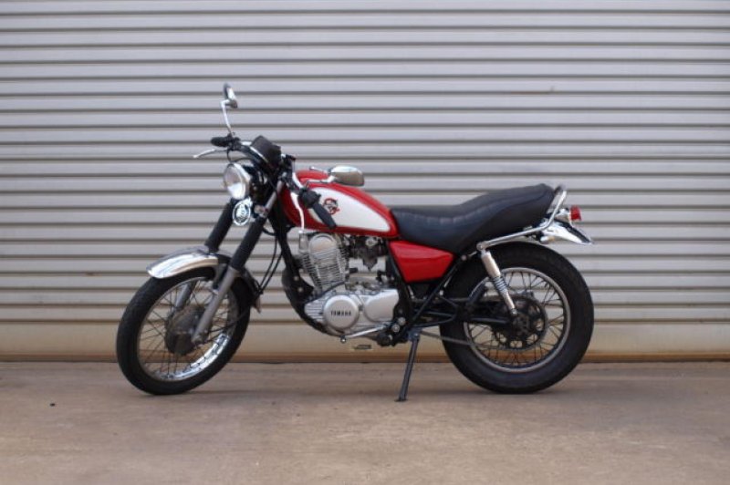 Suzuki GNX 250 E, 1987 Motorcycles - Photos, Video, Specs, Reviews