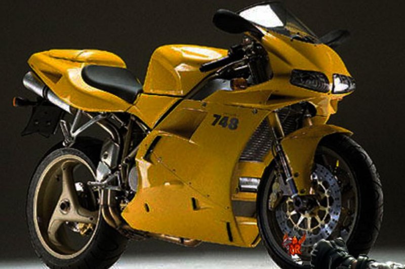 Kawasaki ZX-7R Ninja, 2000 Motorcycles - Photos, Video, Specs