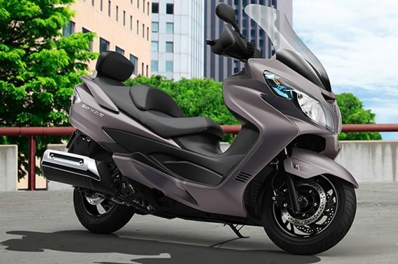 Suzuki Skywave 400 Type S ABS, 2015 Motorcycles - Photos, Video