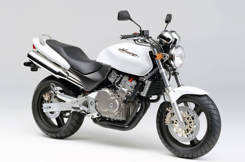 Honda Hornet Motorcycles - Photos, Video, Specs, Reviews | Bike.Net
