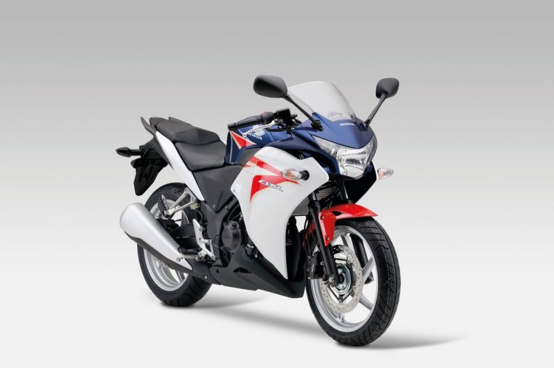 ホンダ　CBR250R/ABS 2012年末販売開始 モデル サービスマニュアル 81U4PXwO3KL._AC_UF1000,