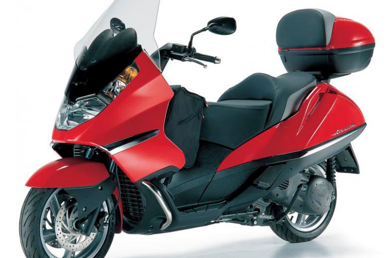 2004 Aprilia Atlantic Scooter 500 Aprilia Atlantic 500, 2004