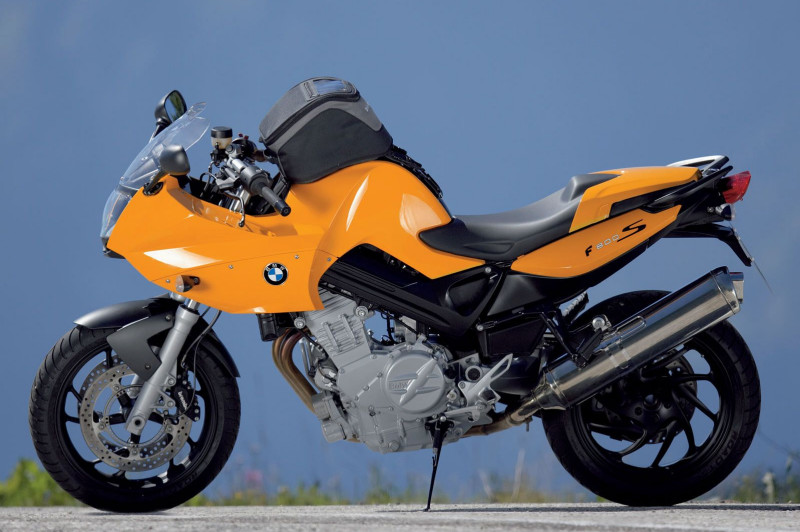BMW F800S ノーマル イエロー Pyramid Fairing Lowers | Gloss Yellow