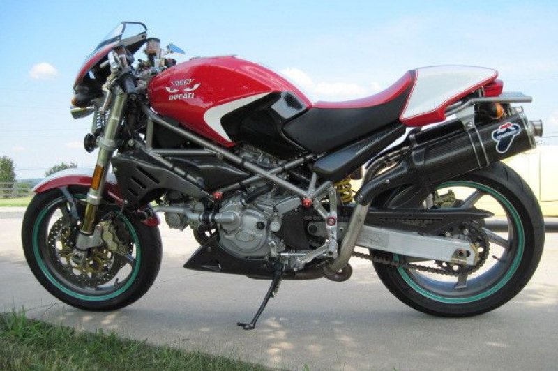 Ducati monster s4 specs hot sale