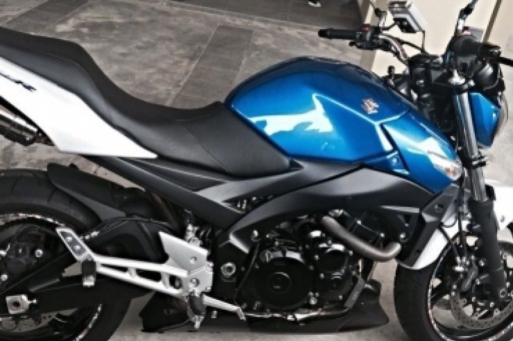 Suzuki GSR 400 Motorcycles - Photos, Video, Specs, Reviews | Bike.Net