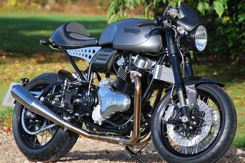 Обзор мотоцикла Norton Commando 961 S.E. 2015 - все, что нужно знать о его особенностях и характеристиках Обзор мотоцикла Norton Commando 961 S.E. 2015: особенности и характеристики