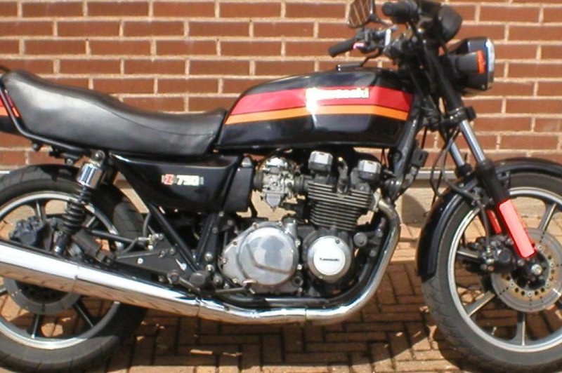 Kawasaki Z 400 F, 1984: фото, характеристики, история | Bike.Net