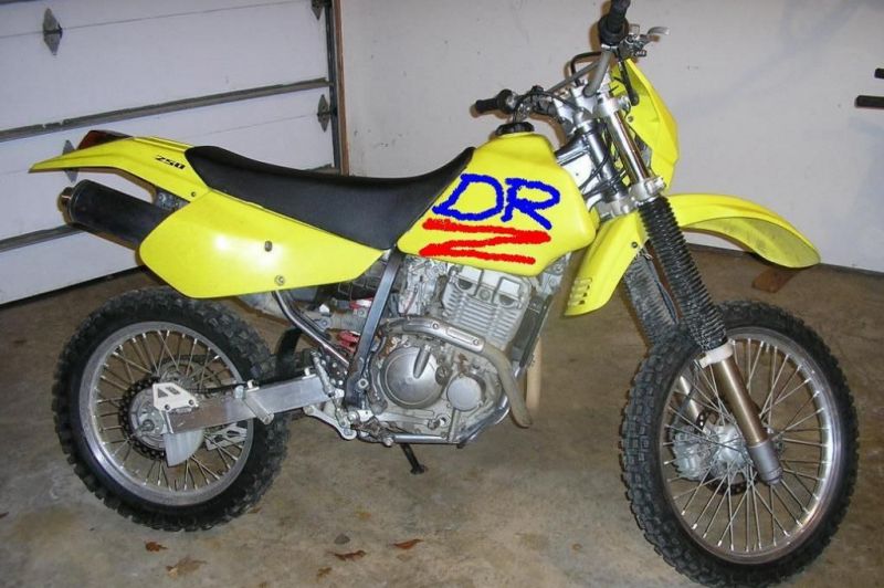 Suzuki DR-Z 250 Motorcycles - Photos, Video, Specs, Reviews | Bike.Net