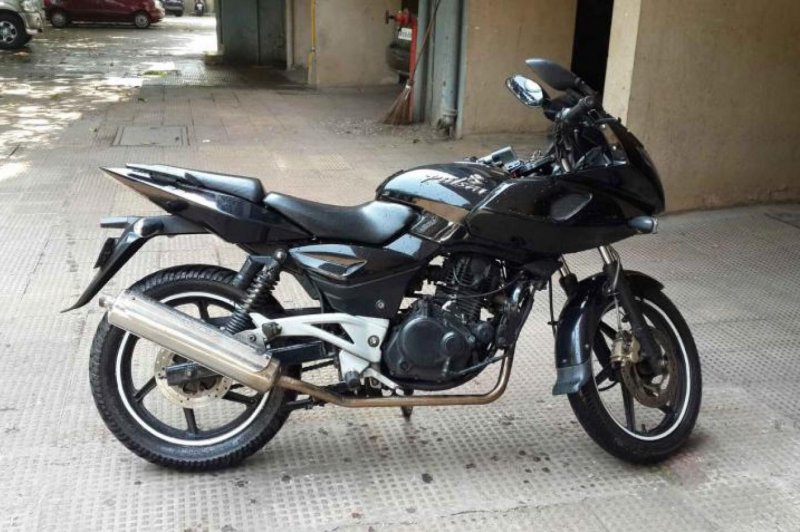 Bajaj pulsar 180 фото