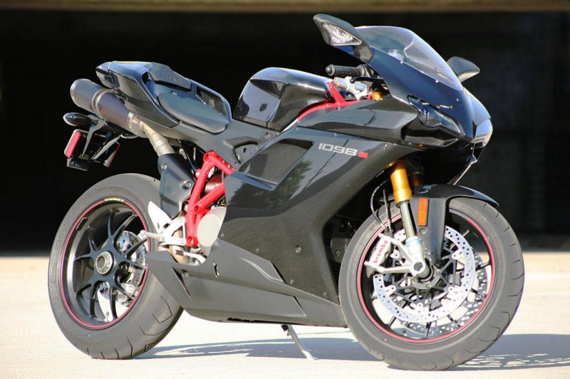 Ducati 996 S, 2001: фото, характеристики, история | Bike.Net